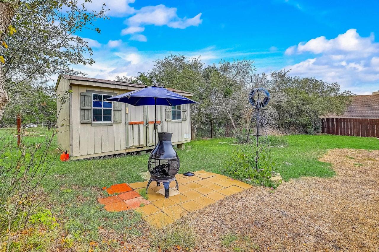 Stargazer Ranch Villa Дрипинг Спрингс Екстериор снимка
